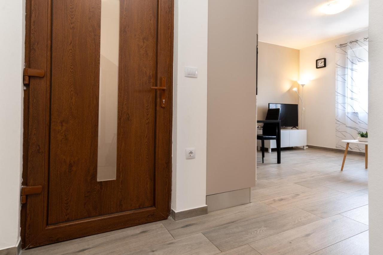Tomi Apartamento PUY Exterior foto