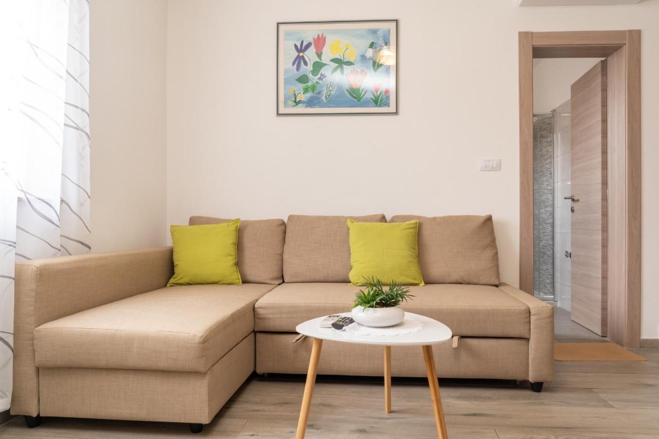 Tomi Apartamento PUY Exterior foto