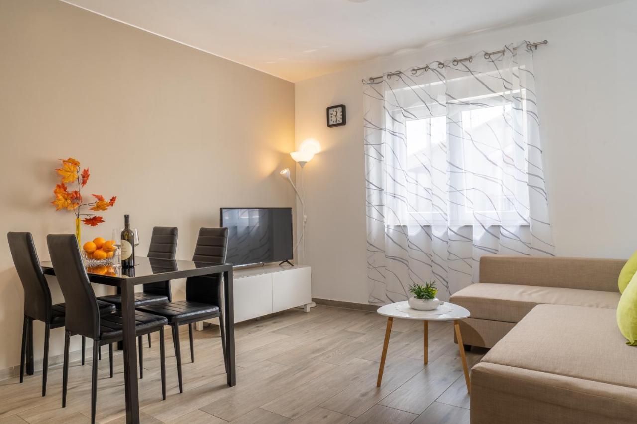 Tomi Apartamento PUY Exterior foto