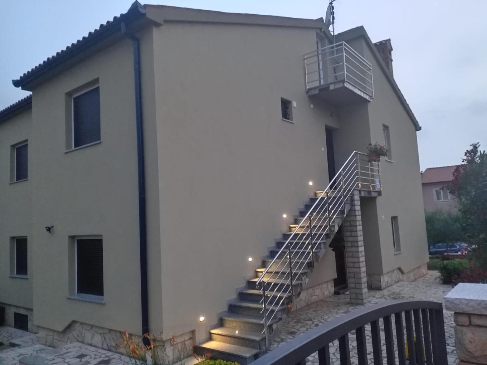 Tomi Apartamento PUY Exterior foto