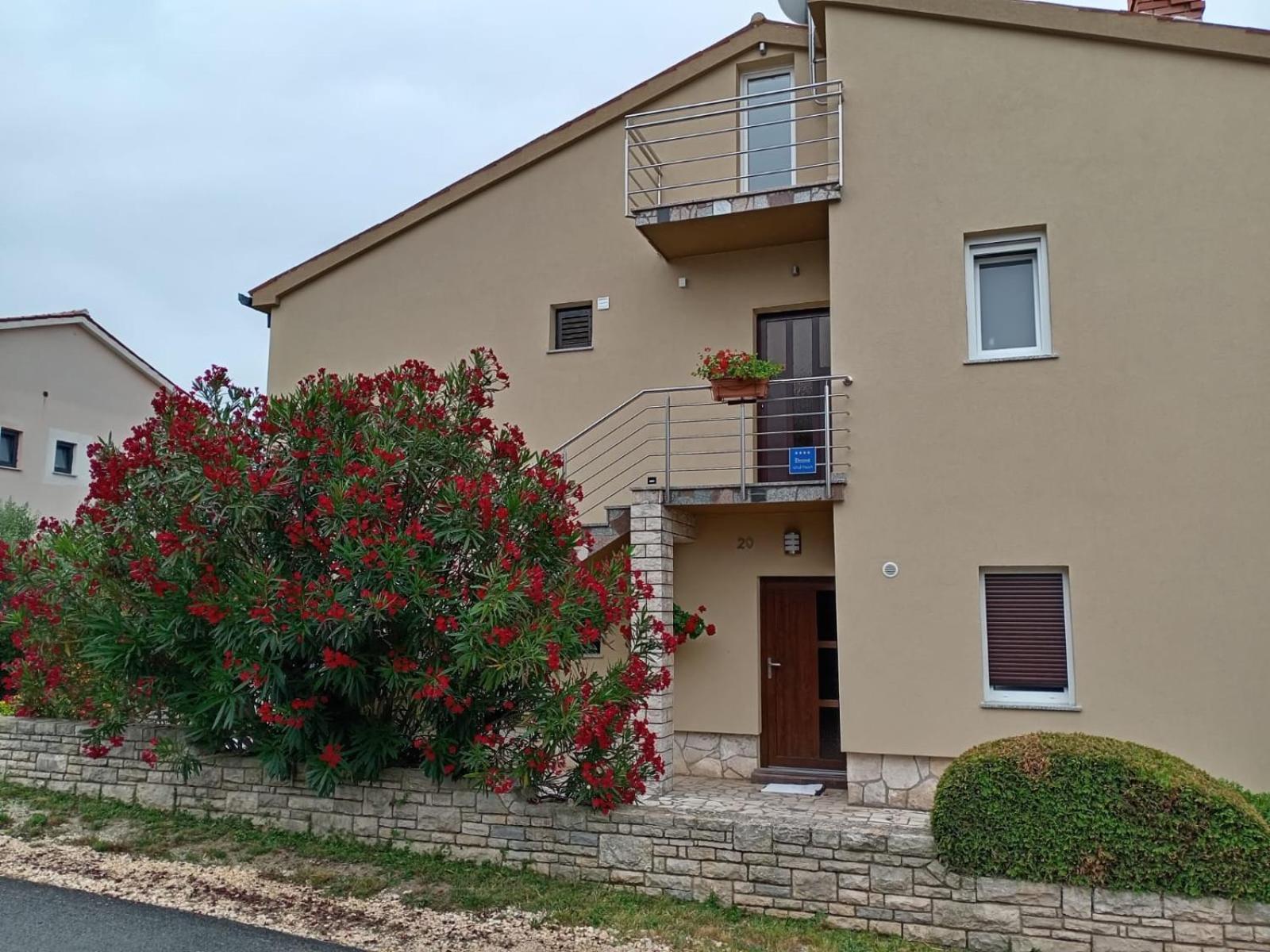 Tomi Apartamento PUY Exterior foto
